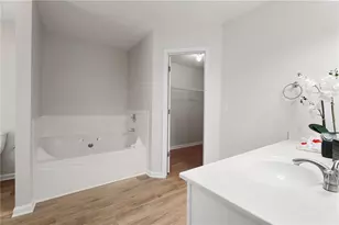 599 Shadow Valley Ct, Lithonia, GA 30058 - Photo 30