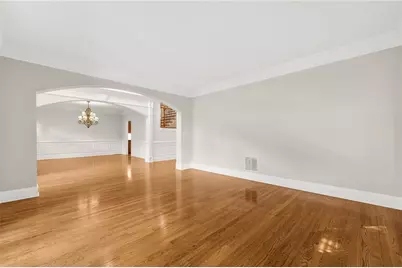 2122 Hunters Green Drive, Lawrenceville, GA 30043 - Photo 6