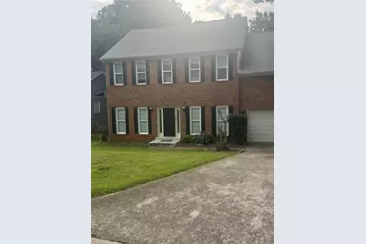 720 Paris Drive, Lawrenceville, GA 30043 - Photo 2