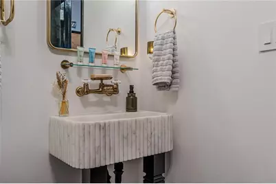 3235 Roswell Road NE #819, Atlanta, GA 30305 - Photo 12