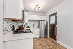 1780 John Calvin Ave, College Park, GA 30337 - Photo 4