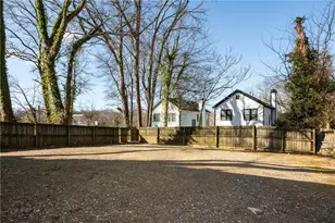 404 Paines Ave NW, Atlanta, GA 30314 - Photo 14