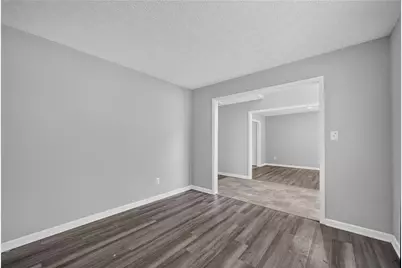 530 Sterling Pointe Court, Lawrenceville, GA 30043 - Photo 6