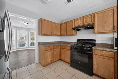 530 Sterling Pointe Court, Lawrenceville, GA 30043 - Photo 12