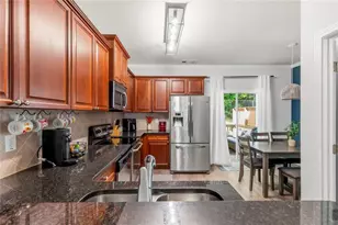1472 Liberty Pkwy NW, Atlanta, GA 30318 - Photo 16