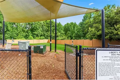1472 Liberty Parkway NW, Atlanta, GA 30318 - Photo 42