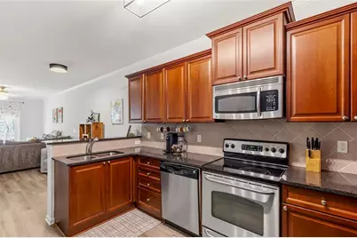 1472 Liberty Parkway NW, Atlanta, GA 30318 - Photo 14