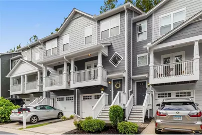1472 Liberty Parkway NW, Atlanta, GA 30318 - Photo 2