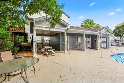 1472 Liberty Parkway NW, Atlanta, GA 30318 - Photo 46