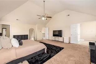 3769 Lake End Dr, Loganville, GA 30052 - Photo 20
