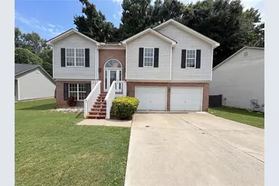 2195 Clayton Ridge, Lithonia, GA 30058 - Photo 1