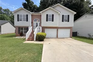 2195 Clayton Ridge, Lithonia, GA 30058 - Photo 1