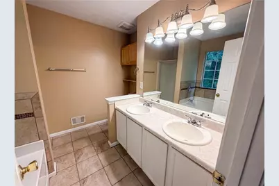 2195 Clayton Ridge, Lithonia, GA 30058 - Photo 16