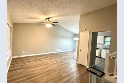 320 Cristi Court, Jonesboro, GA 30238 - Photo 8