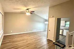320 Cristi Ct, Jonesboro, GA 30238 - Photo 8