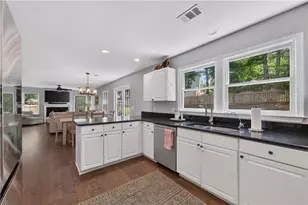 3352 Pigeon Hawk Ct, Peachtree Corners, GA 30092 - Photo 14