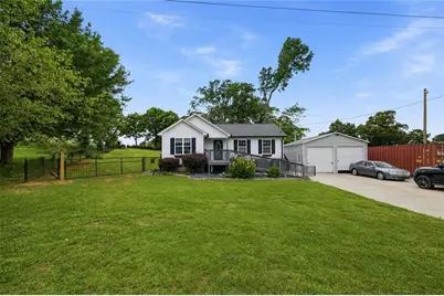 243 Bud Hardy Road SE, Calhoun, GA 30701 - Photo 2