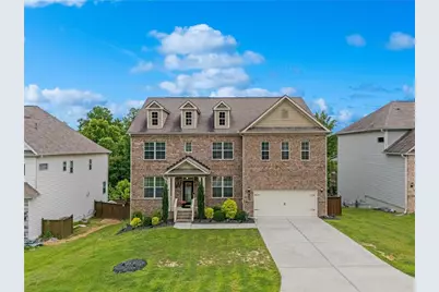 7905 Brewton Creek Drive, Cumming, GA 30028 - Photo 4