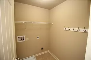 1317 Castleberry Dr, Buford, GA 30518 - Photo 20