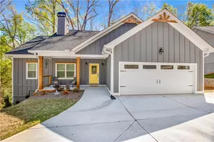 169 View St, Clarkesville, GA 30523 - Photo 1