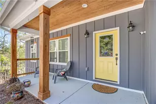 169 View St, Clarkesville, GA 30523 - Photo 6