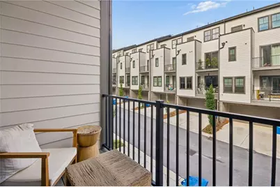 1344 Booth Avenue NW, Atlanta, GA 30318 - Photo 12