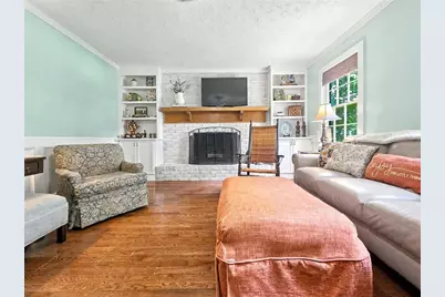 886 Ryan Lane SW, Lilburn, GA 30047 - Photo 10