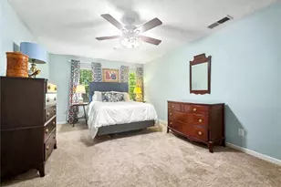 886 Ryan Ln SW, Lilburn, GA 30047 - Photo 20