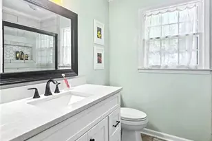886 Ryan Ln SW, Lilburn, GA 30047 - Photo 22