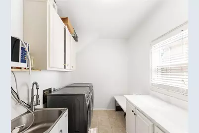 1081 Tennyson Place NE, Atlanta, GA 30319 - Photo 38