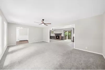 2053 Deerfield Run, Snellville, GA 30078 - Photo 6