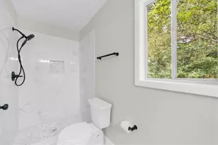2053 Deerfield Run, Snellville, GA 30078 - Photo 16