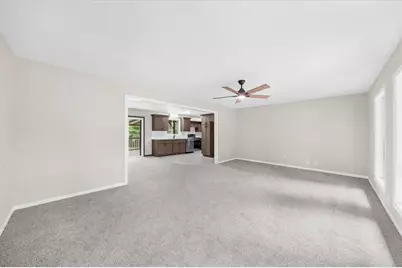 2053 Deerfield Run, Snellville, GA 30078 - Photo 4