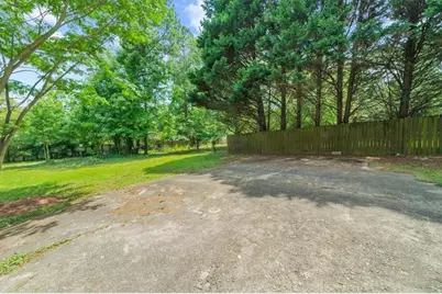 2053 Deerfield Run, Snellville, GA 30078 - Photo 24
