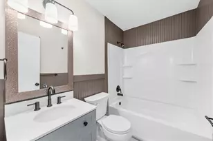 2053 Deerfield Run, Snellville, GA 30078 - Photo 18