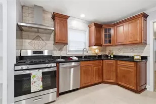 165 Tyson Cir, Roswell, GA 30076 - Photo 16