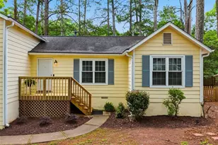 165 Tyson Cir, Roswell, GA 30076 - Photo 2