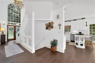 3160 Birchton St, Alpharetta, GA 30022 - Photo 4