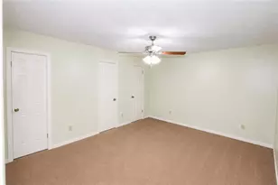 5817 Lost Grove Dr NW, Lilburn, GA 30047 - Photo 32