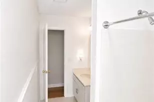 5817 Lost Grove Dr NW, Lilburn, GA 30047 - Photo 34