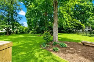 5817 Lost Grove Dr NW, Lilburn, GA 30047 - Photo 14
