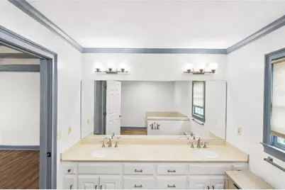 5817 Lost Grove Drive NW, Lilburn, GA 30047 - Photo 42