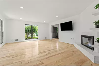 1189 Forest Brook Court, Marietta, GA 30068 - Photo 4