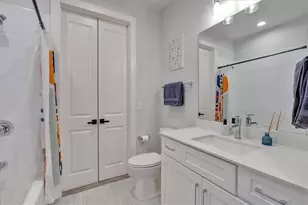 6890 Peachtree Dunwoody Rd, Atlanta, GA 30328 - Photo 14