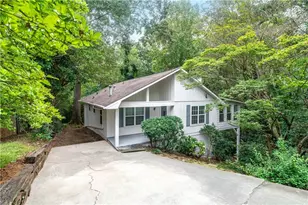 819 Gardenia Ln, Decatur, GA 30033 - Photo 1