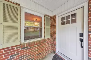 798 Pinehill Dr SE, Smyrna, GA 30080 - Photo 8
