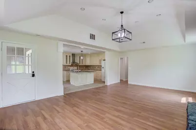 2173 Ivy Crest Drive, Buford, GA 30519 - Photo 6