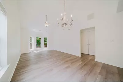 457 Colonial Walk, Woodstock, GA 30189 - Photo 2