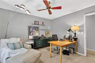 756 Hillwood Dr, Marietta, GA 30068 - Photo 26