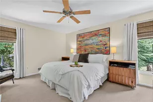 756 Hillwood Dr, Marietta, GA 30068 - Photo 22